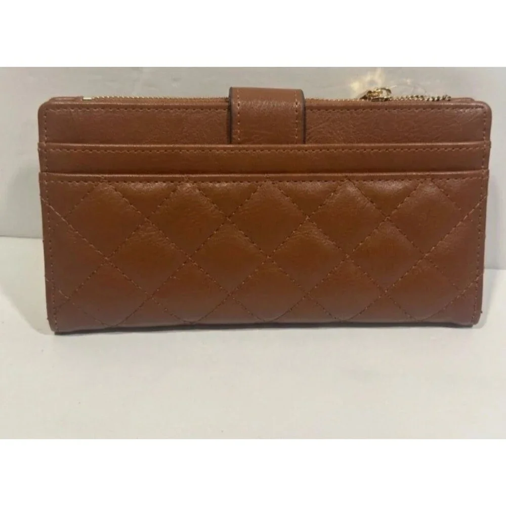 Gussaci bi fold